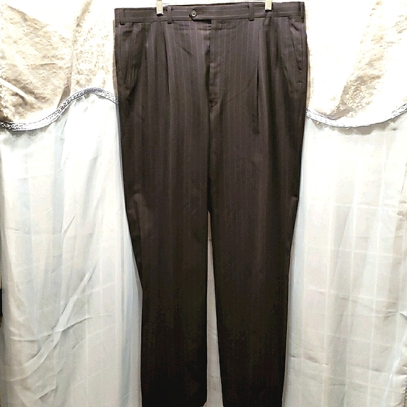 MEN'S BURBERRYS BLK PINSTRIPE PANTS SZ 40.5W